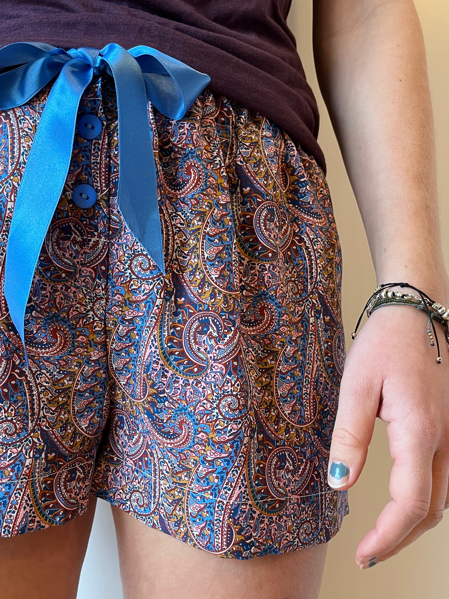 Lucienne Silk Short Blue-Tan